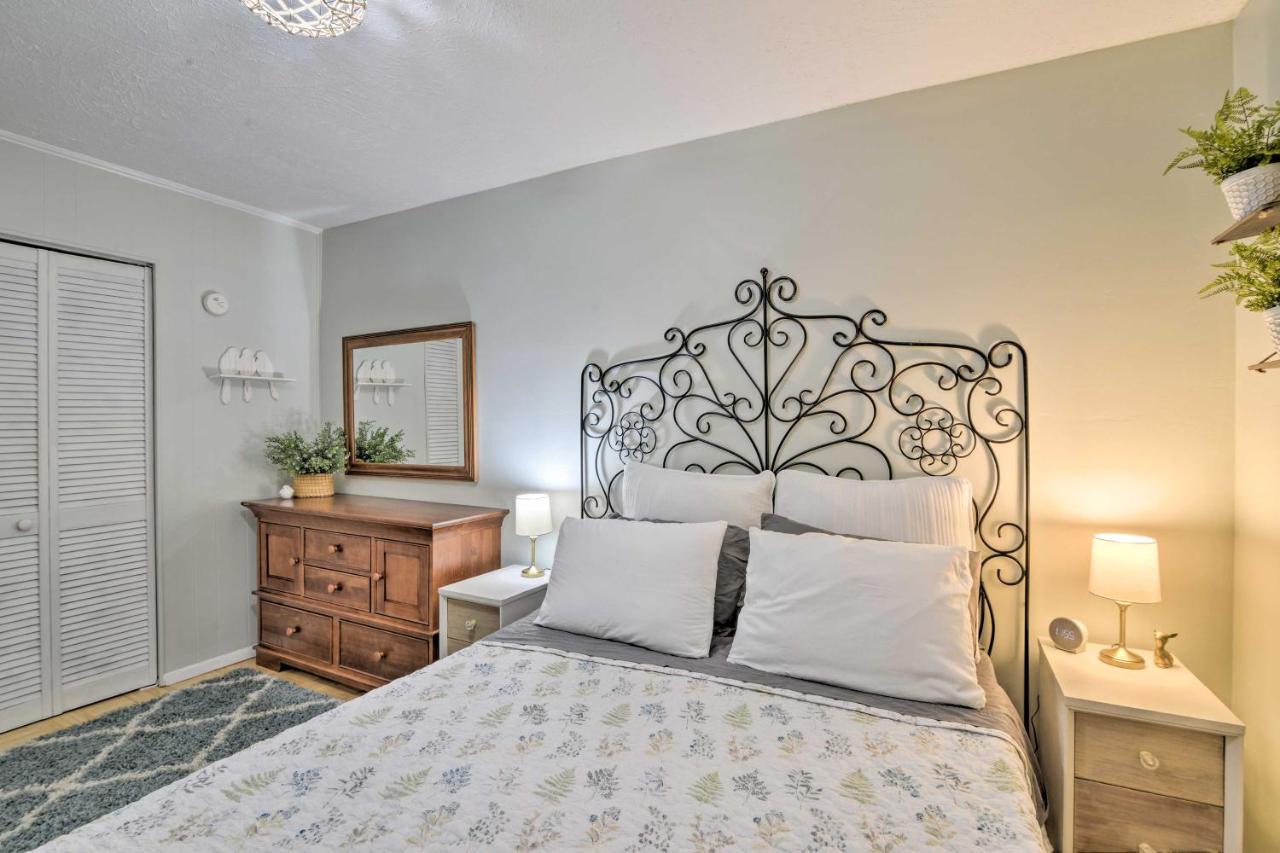 Enchanting Family House With Balcony Less Than 3 Mi To Wvu! มอร์แกนทาวน์ ภายนอก รูปภาพ