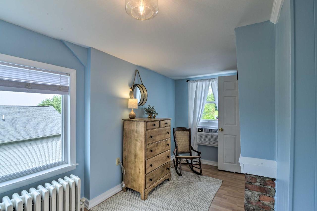 Enchanting Family House With Balcony Less Than 3 Mi To Wvu! มอร์แกนทาวน์ ภายนอก รูปภาพ