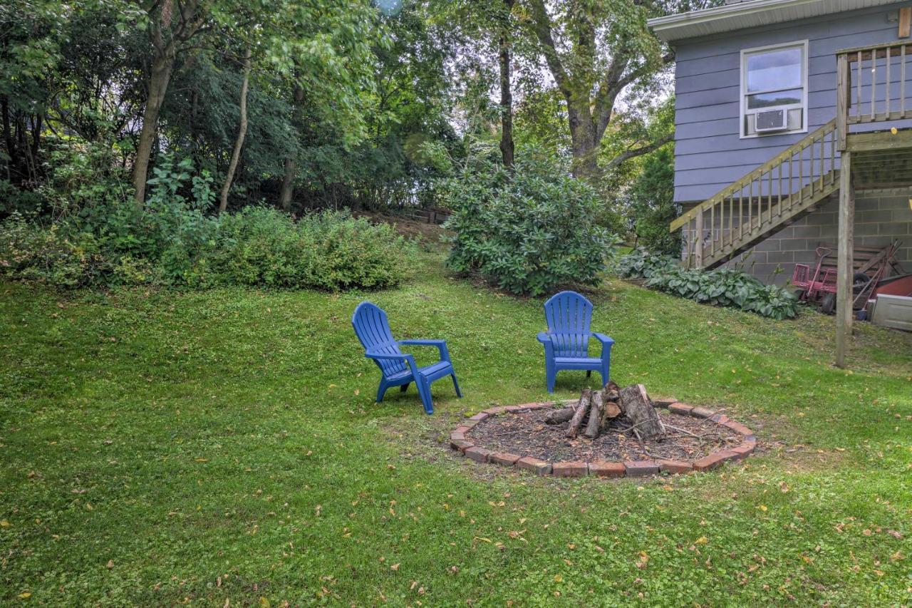 Enchanting Family House With Balcony Less Than 3 Mi To Wvu! มอร์แกนทาวน์ ภายนอก รูปภาพ
